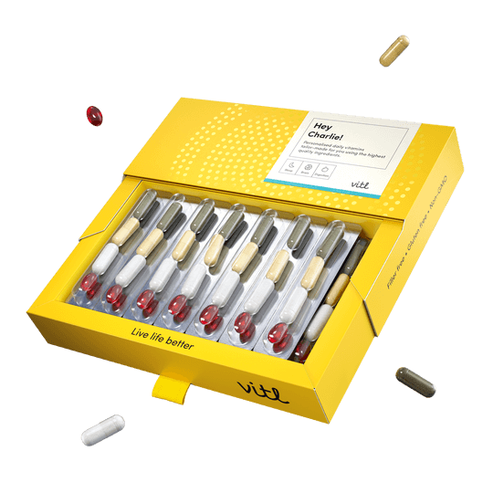 A03 4pp Tray Open   Hey Charlie Angled Right Floating Pills(brighter) Hr